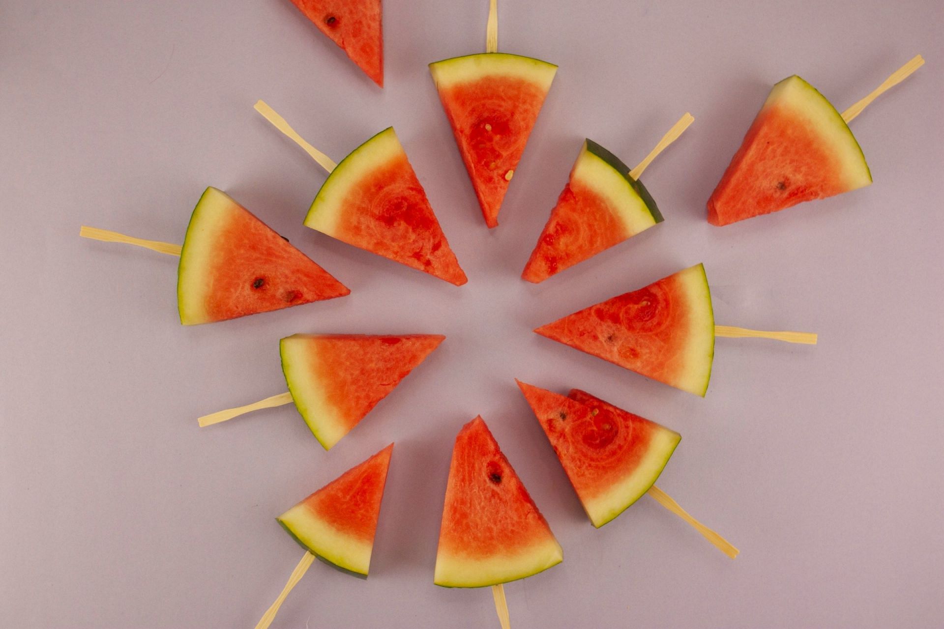 Water-Rich Foods (Image via Unsplash/Laark)